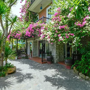 Blooms Boutique Village Semesteranläggning (resort)